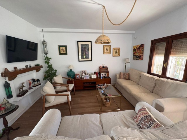 Villa avec 4 Chambres  à La Colina