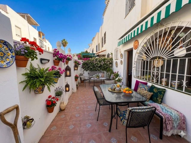 4 Slaapkamer Villa in La Colina