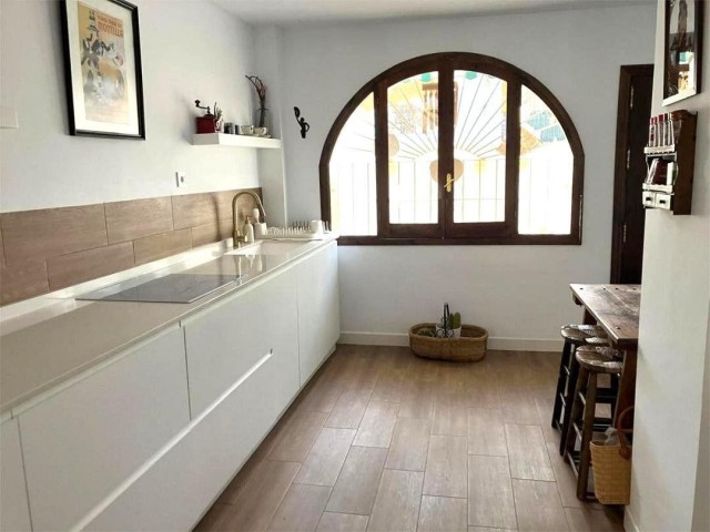 4 Slaapkamer Villa in La Colina