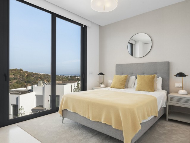 Villa avec 5 Chambres  à Cabopino
