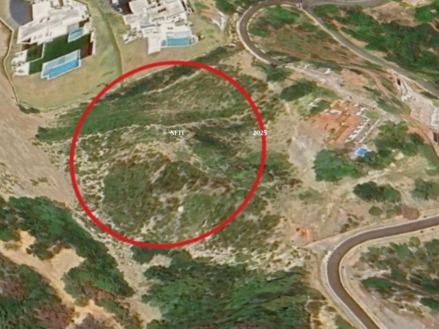  Plot in Benahavís