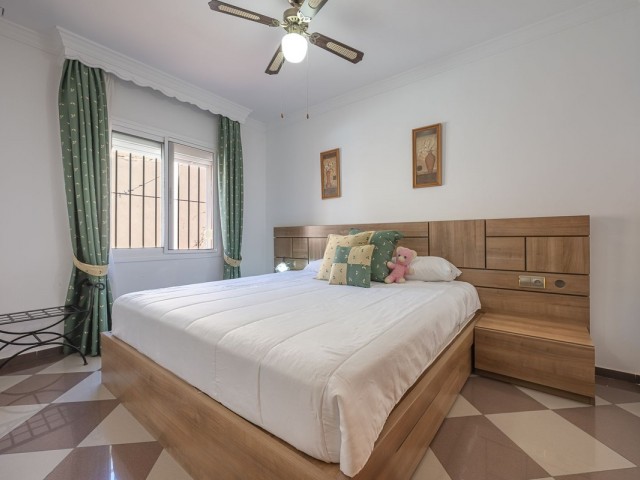 4 Soveroms Villa i La Quinta