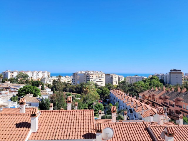 5 Bedrooms Villa in Benalmadena