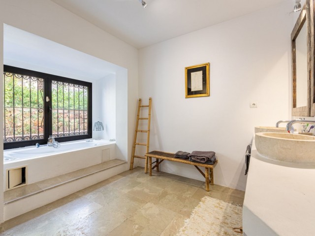 Villa avec 3 Chambres  à Manilva