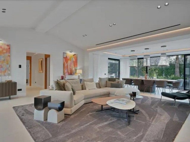 5 Soveroms Villa i Puerto Banús