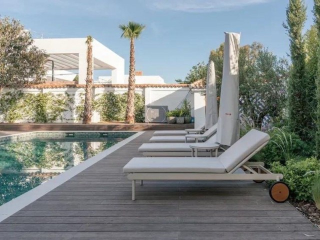 5 Soveroms Villa i Puerto Banús