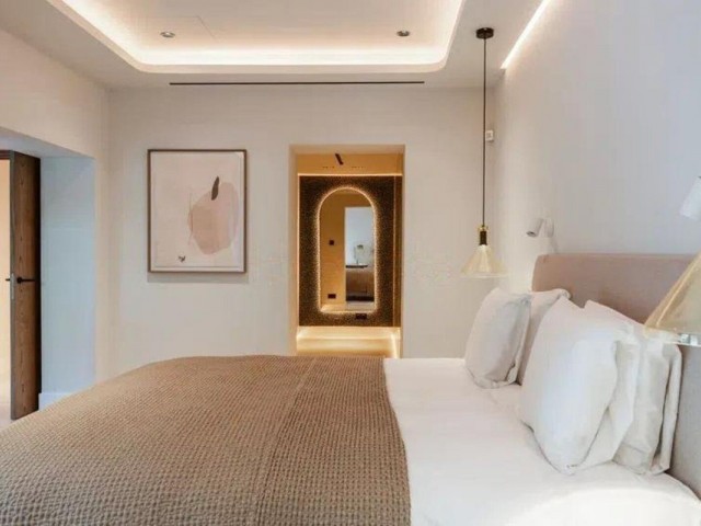 5 Soveroms Villa i Puerto Banús