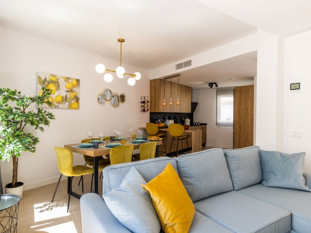 3 Bedrooms Townhouse in New Golden Mile