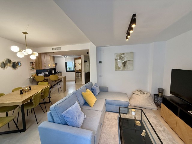 3 Bedrooms Townhouse in New Golden Mile