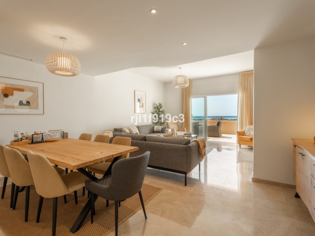 Appartement avec 3 Chambres  à Elviria
