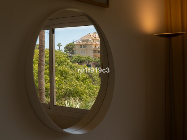 Appartement avec 3 Chambres  à Elviria