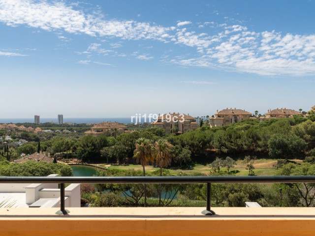 Appartement avec 3 Chambres  à Elviria