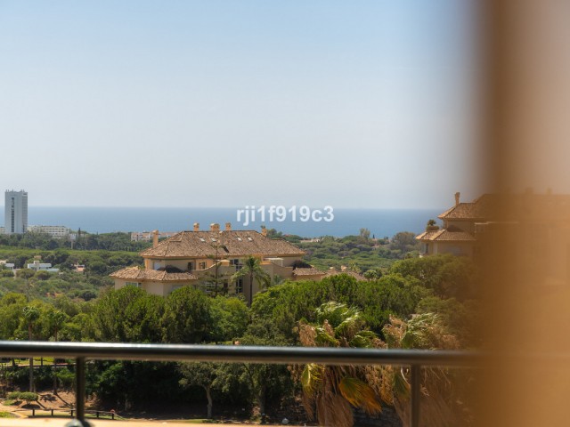 Appartement avec 3 Chambres  à Elviria