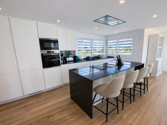 2 Bedrooms Apartment in Casares