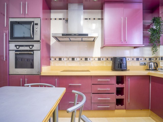 6 Bedrooms Villa in Fuengirola