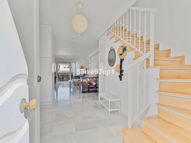 2 Bedrooms Townhouse in Fuengirola