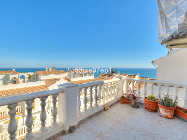 2 Bedrooms Townhouse in Fuengirola