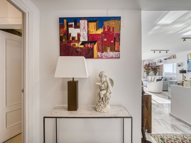 2 Bedrooms Apartment in Puerto Banús