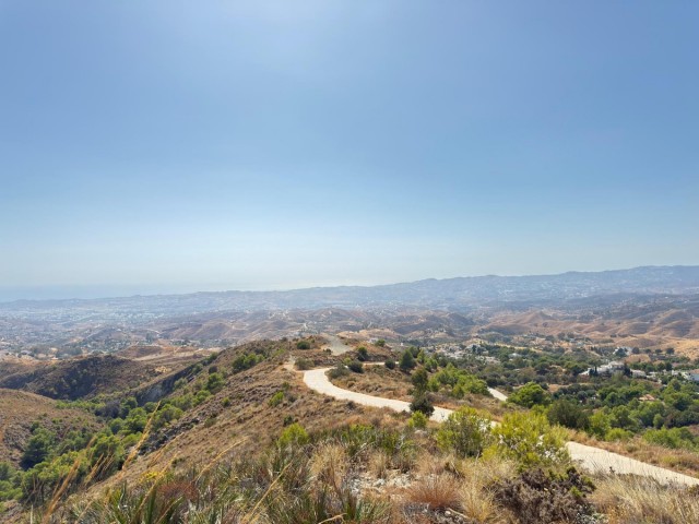  Plot in Mijas