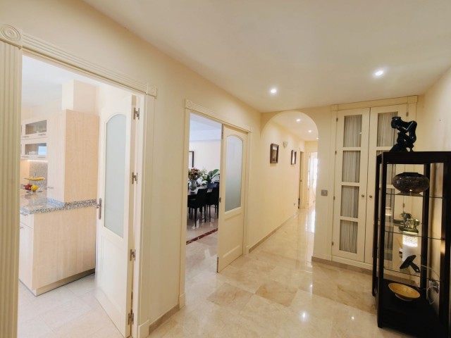Appartement avec 3 Chambres  à San Roque Club
