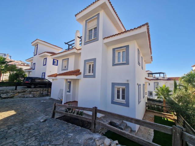 5 Bedrooms Villa in Manilva