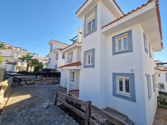 5 Bedrooms Villa in Manilva