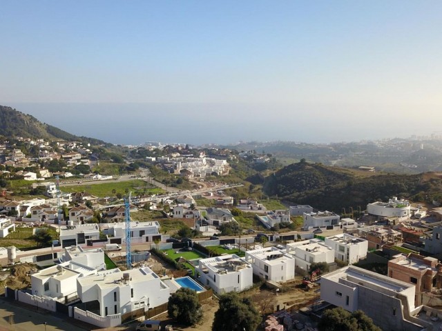 4 Bedrooms Villa in Mijas