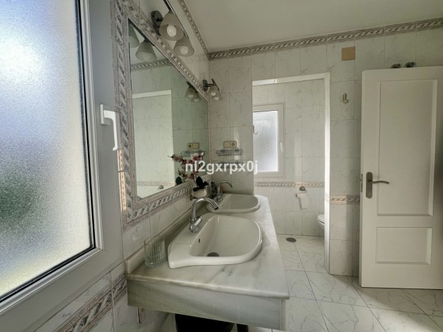 3 Makuuhuoneen Huvila Reserva de Marbella