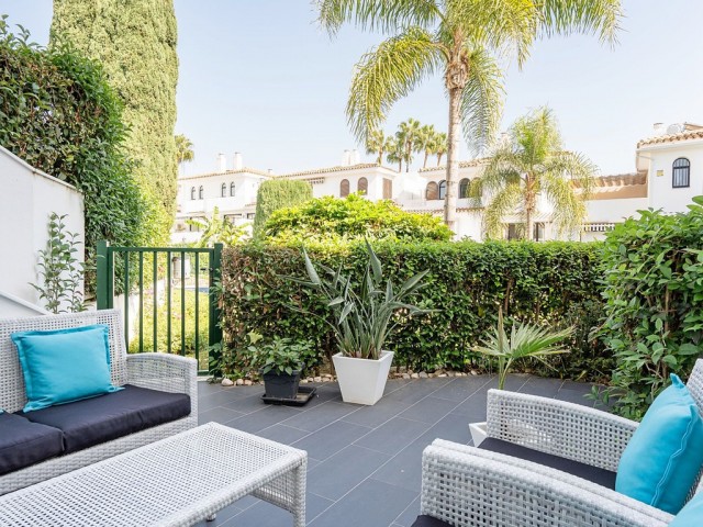 3 Bedrooms Townhouse in Costalita