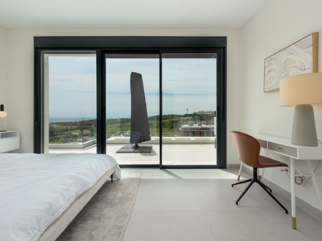 3 Bedrooms Apartment in Estepona