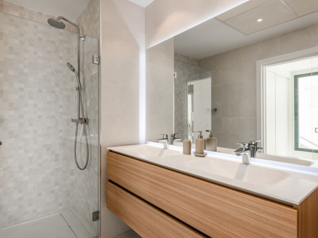 3 Bedrooms Apartment in Estepona