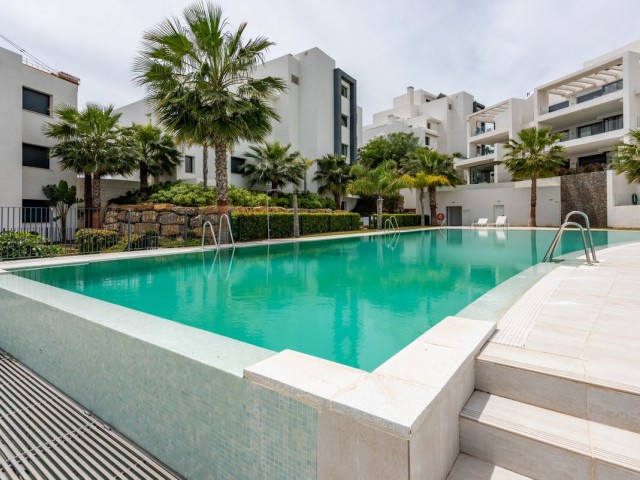 3 Bedrooms Apartment in Estepona