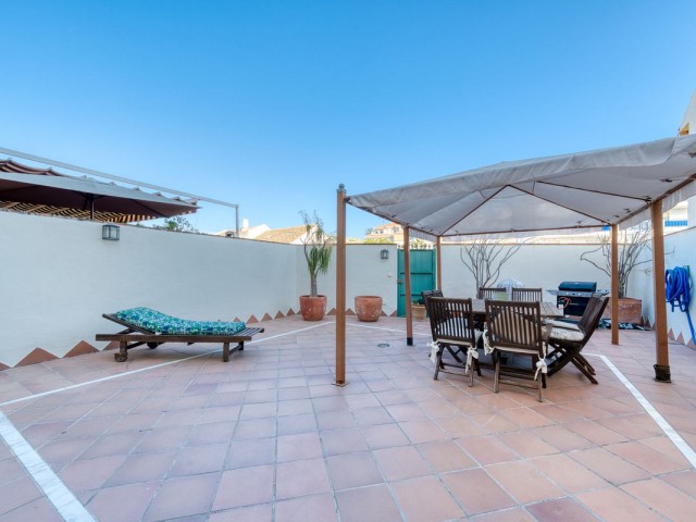 3 Bedrooms Townhouse in Los Boliches