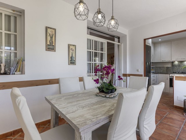 3 Bedrooms Apartment in Nueva Andalucía