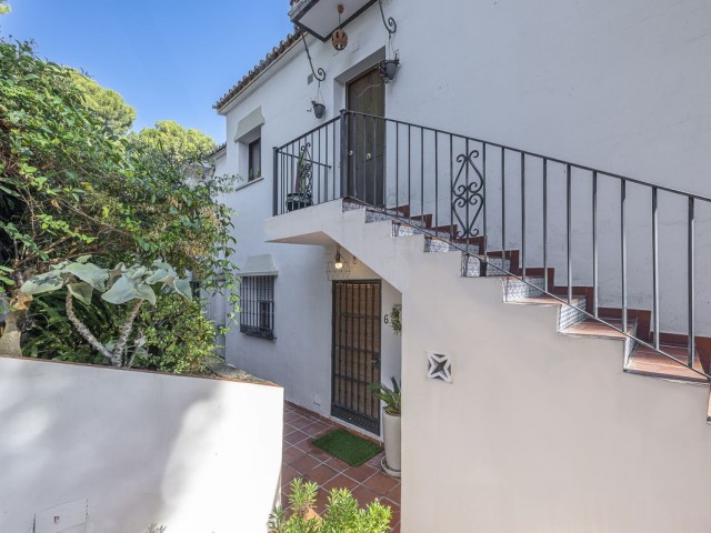 3 Bedrooms Apartment in Nueva Andalucía