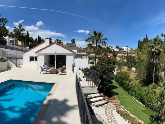 4 Makuuhuoneen Huvila Campo Mijas