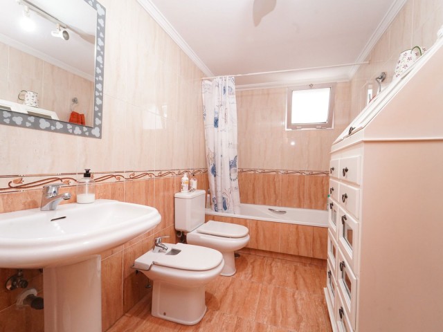 4 Bedrooms Apartment in Málaga Centro
