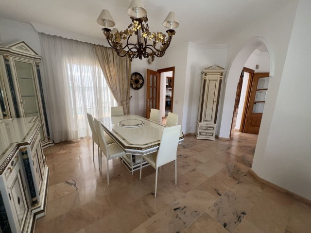 5 Makuuhuoneen Huvila San Pedro de Alcántara