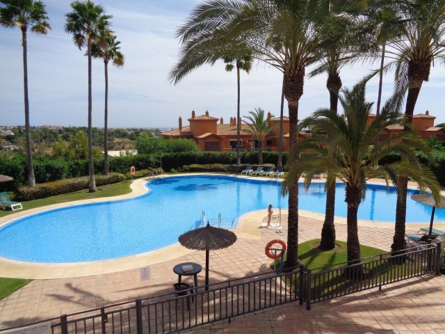 Apartment, Benahavis, R5177629