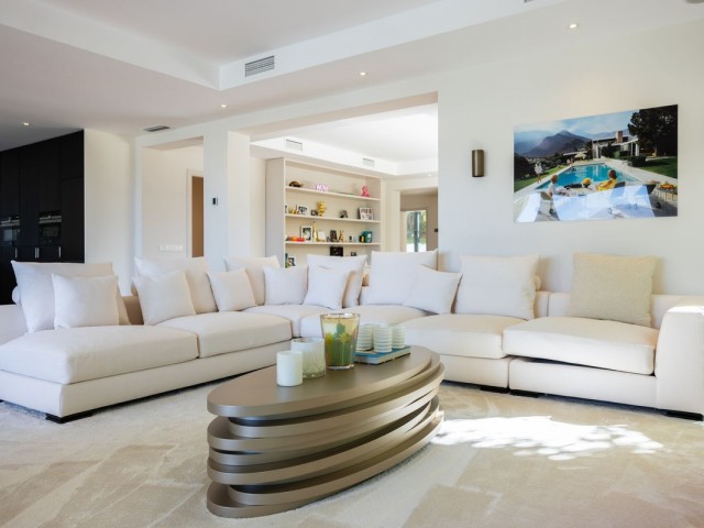 Villa avec 6 Chambres  à Artola