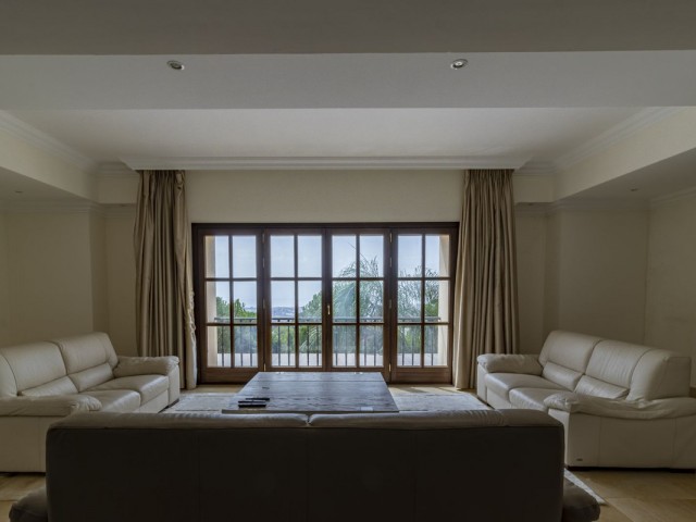 4 Soveroms Villa i La Zagaleta