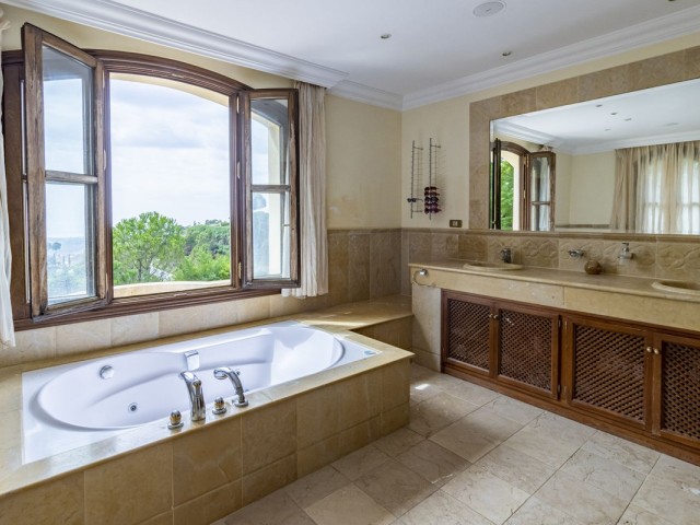 4 Soveroms Villa i La Zagaleta