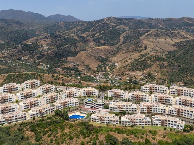 Penthouse in Altos de los Monteros