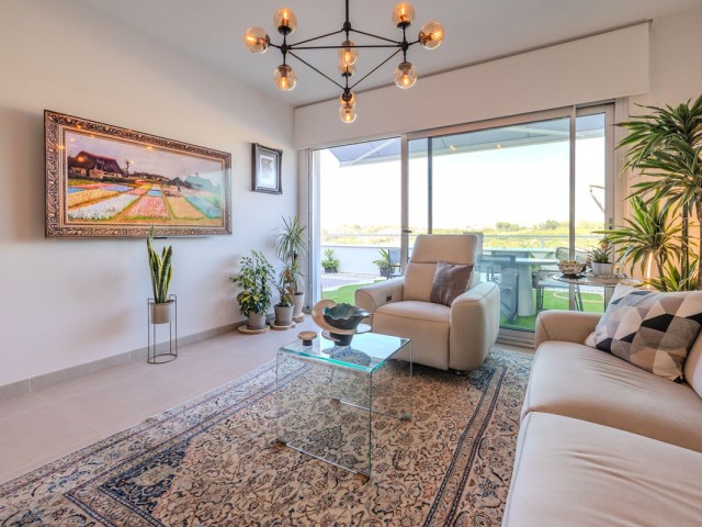 Kattohuoneisto, New Golden Mile, R5079931