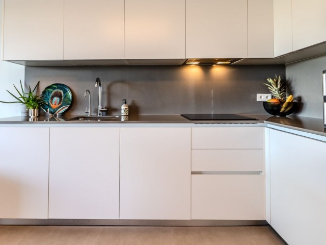 Kattohuoneisto, New Golden Mile, R5079931