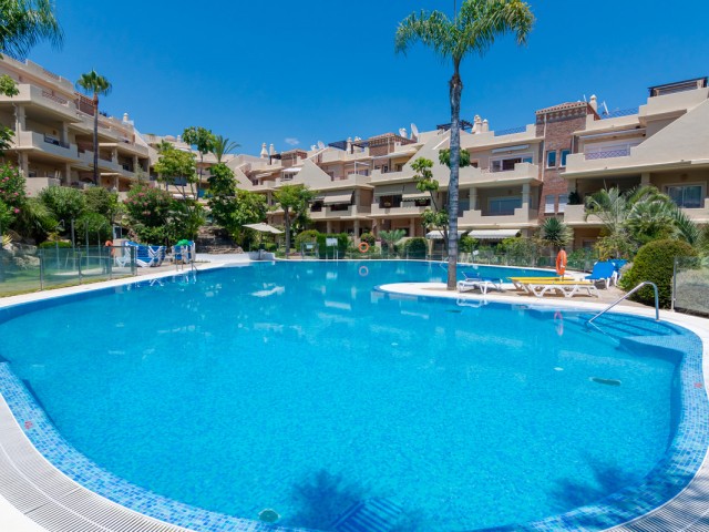 Apartment, Los Flamingos, R5147764