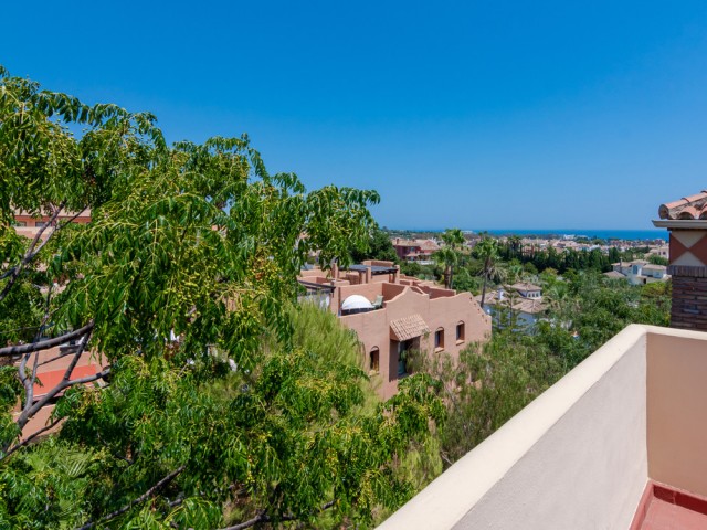 Apartment, Los Flamingos, R5147764