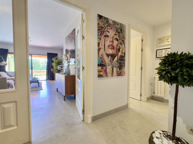 2 Slaapkamer Appartement in Los Flamingos