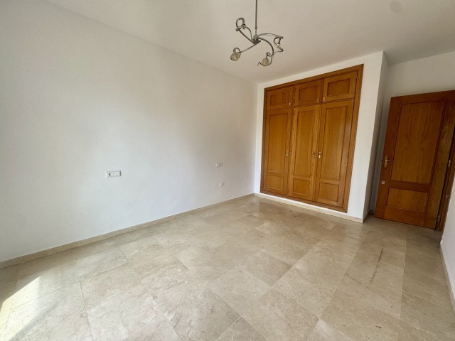 3 Bedrooms Townhouse in Marbella