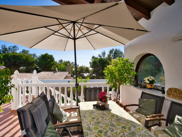 4 Schlafzimmer Villa in Torrenueva